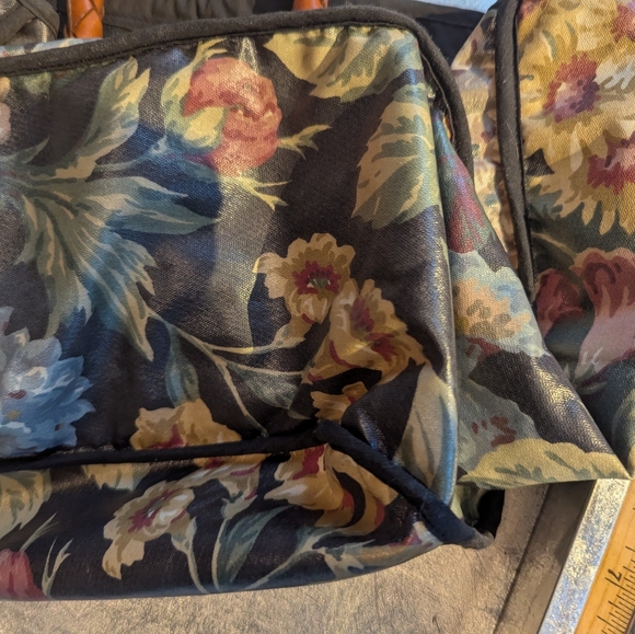 Nordic Style NYC Floral Leather Handles Bag Shopping Water Proof Zip - Picture 5 of 12